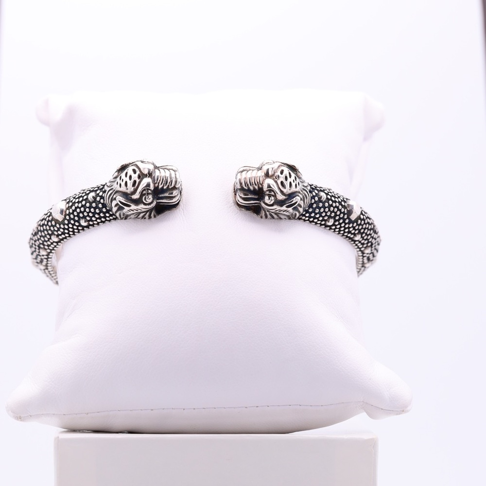Gucci Sterling Silver Vintage Tiger Bracelet